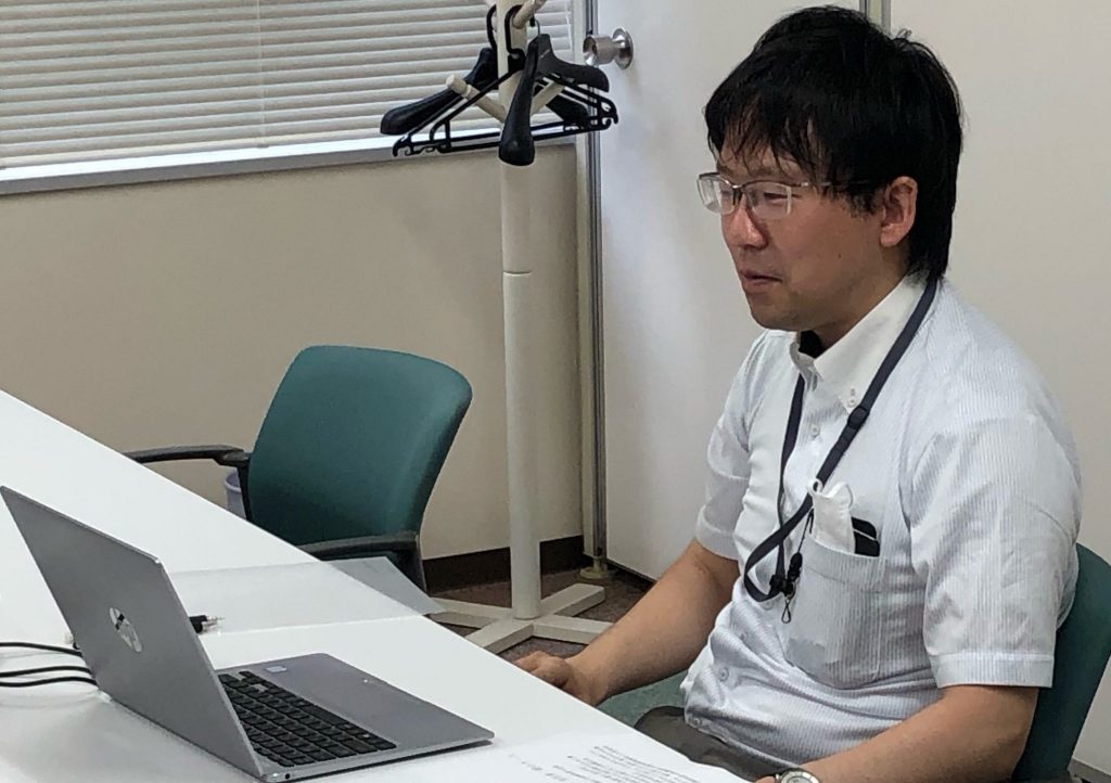 3つのお尻が電車のように連結されるつるつる スリーの魅力に迫るみるぬくの世界